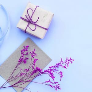 Lonely Ambiance for Comfortable Moments - Upbeat Instrumental Music