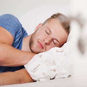 Piano Slumber Sonata: Rainy Keys Unlocking Peaceful Sleep - Moonlight Sonata