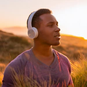 Armonía En Lofi: Melodías Rítmicas Suaves - Lluvia París