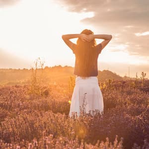 Echoes of Chill: Tranquil Melodies for Relaxing Moments - Dips And Daps