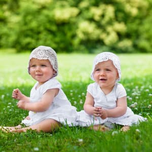 Relaxing Moments: Melodic Music for Babies - Baby Relax Channel