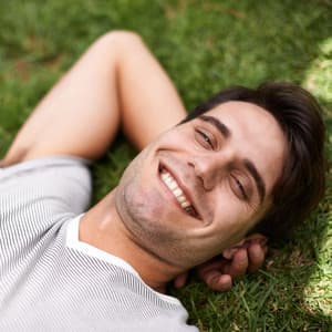 Laid-Back Bliss: Chillout Vibes for Total Relaxation - Ambient Music Bliss