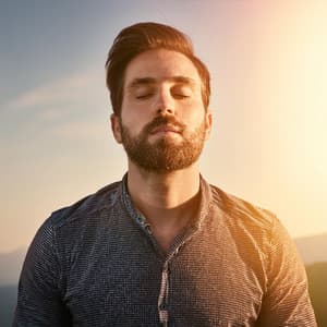 Meditación De Paz Interior: Viaje De Sonido Armonioso - Mentes Espirituales