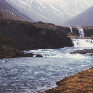 Kundalini Creeks: Chill Music Water Yoga - Spirit Minds