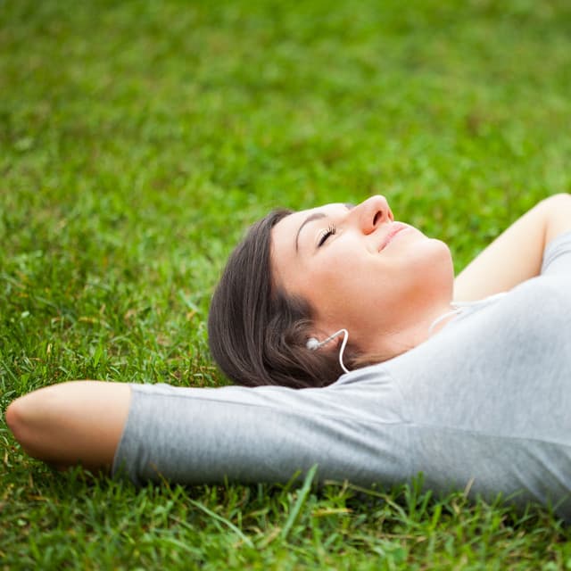 Rainy Relaxation Interlude: Piano's Graceful Elegance - Nature and Rain