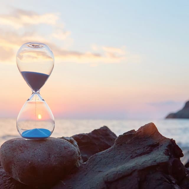 Calming Relaxing Music for Serene Moments - Afterhour Chillout