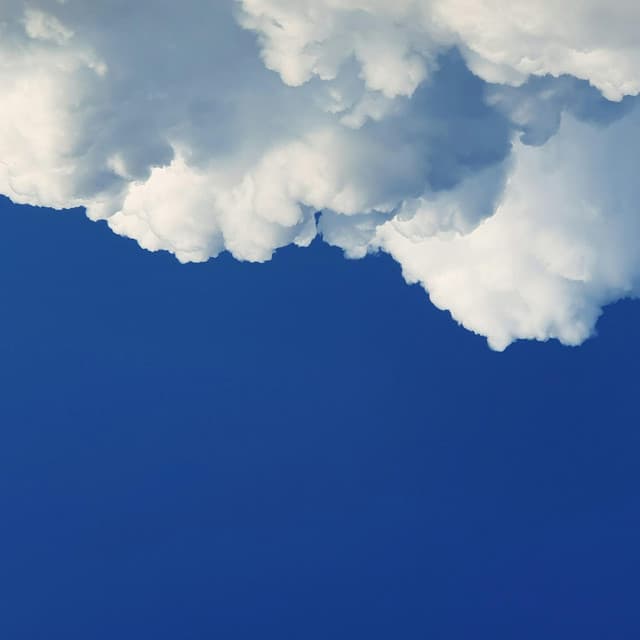 Clouds - Floraleda Sacchi