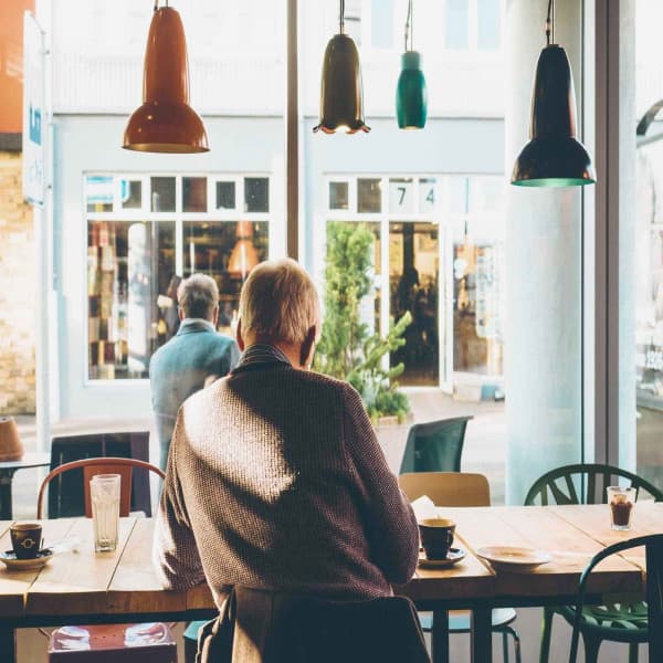 Echoes of Seasonal Stories - Französische Cafe Musik