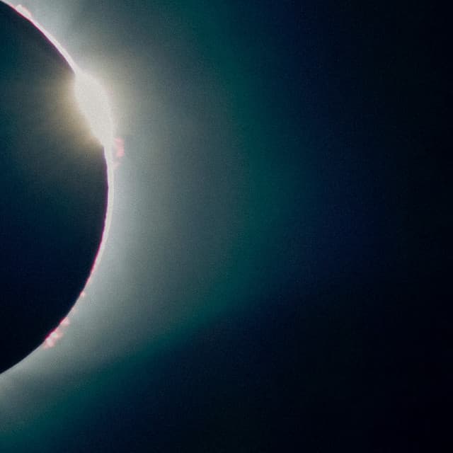 12 Hour: Shadows Beneath the Moon - White Noise for Babies