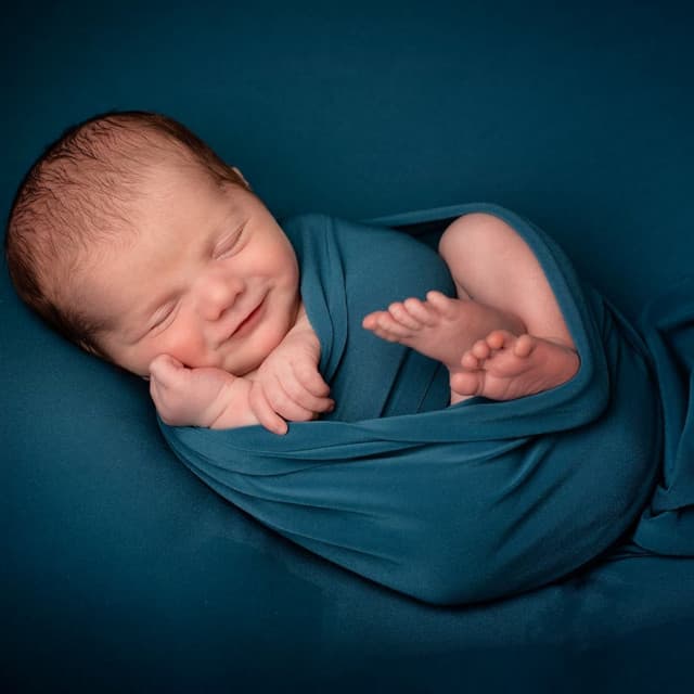 Crystal Calm: Piano Music for Baby's Serenity - Baby Calm