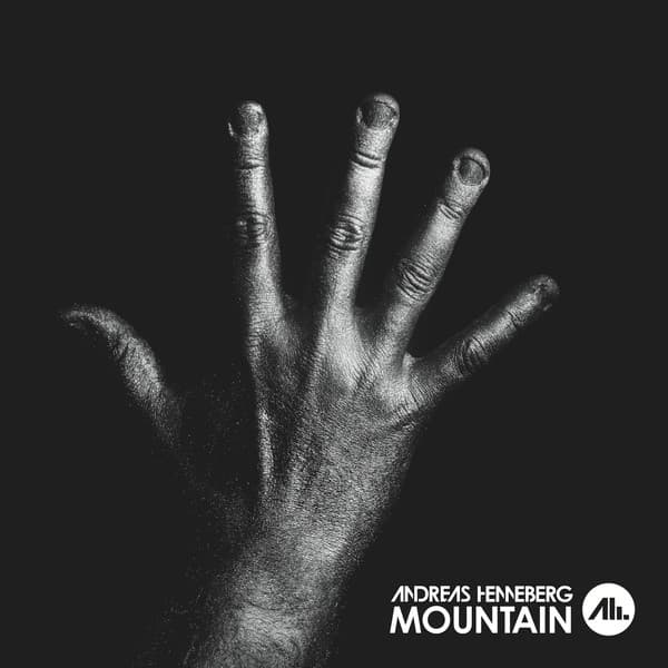 Mountain - Andreas Henneberg