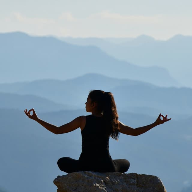 Evening Meditation: Calming Music Vibes - Rainforest Meditations