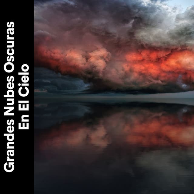 Grandes Nubes Oscuras En El Cielo - Tromentas Naturales